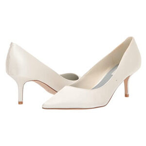 NWT Nine West Women's Arlene Pointy Toe Pumps, Ivory Satin, Size 9.5